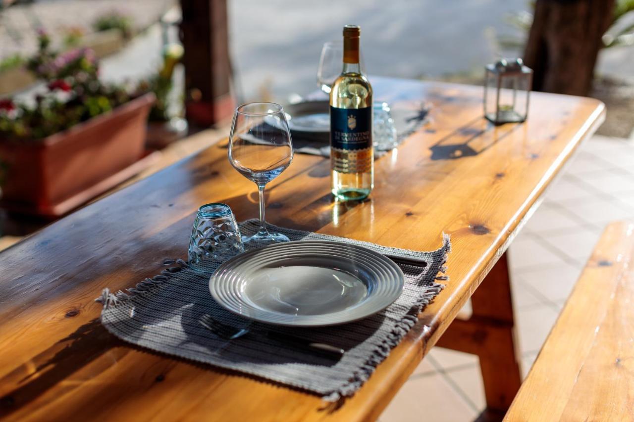 Tiria House Bosa - Casa Vacanze Екстериор снимка